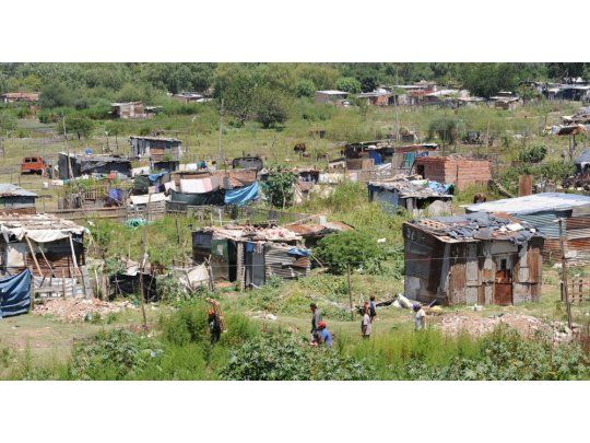 En la Ciudad, una familia tipo necesita casi $ 18.600 para no ser pobre