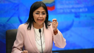 La vicepresidenta llamó a la inmediata liberación de Nicolás Maduro y su esposa. La vicepresidenta llamó a la inmediata liberación de Nicolás Maduro y su esposa.