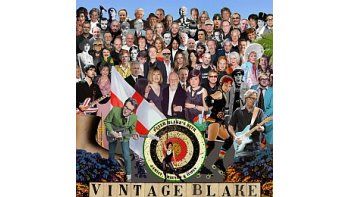 Peter Blake, autor del famoso collage que ilustró el disco de The Beatles, actualizó su creación como un auto homenaje.