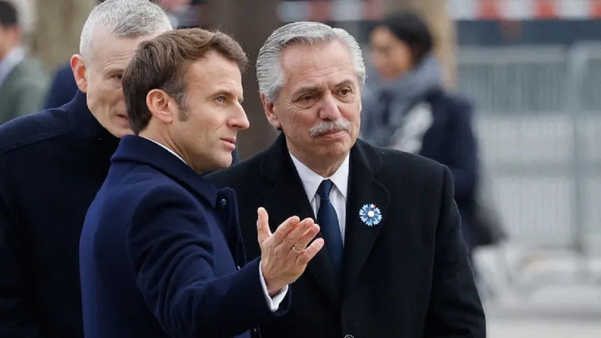 Alberto Fernández participó de un histórico acto francés en París junto a Macrón