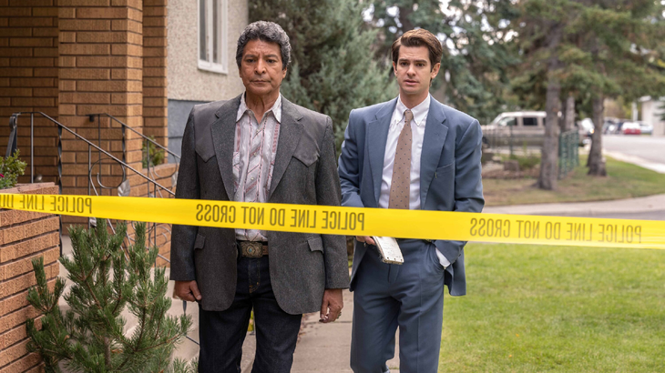 The new series starring Andrew Garfield is available on Disney +.