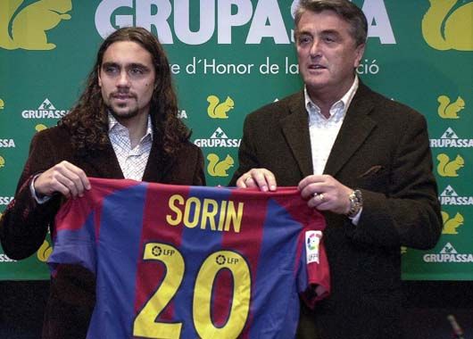 Culé. En el Barcelona usó la 20.
