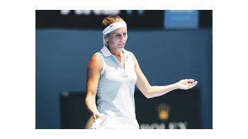La cara de frustración de Dulko resume lo que fue el partido: una Sharapova avasallante frente a la impotencia de la argentina.