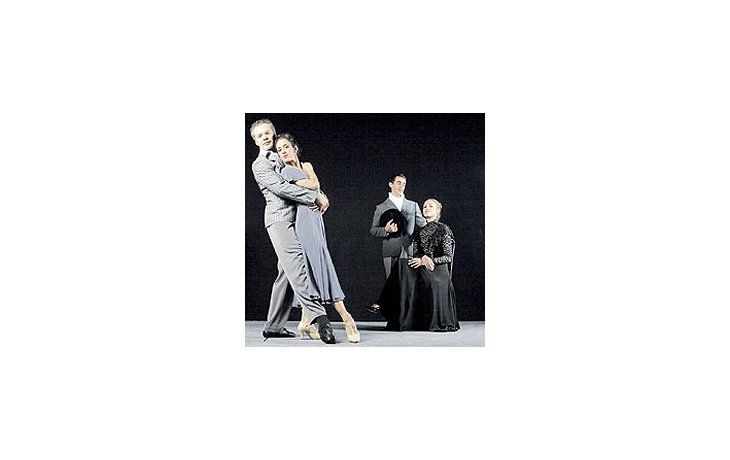 ámbito.com | Imagen de «Tango», la excelente coreografía de Oscar Aráizque cierra el actual espectáculo del Ballet Argentino de JulioBocca, quien ahora sólo lo dirige junto con Sara Nieto.