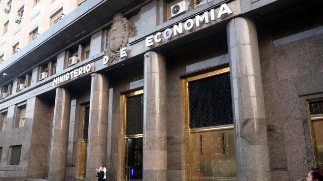 La norma indica que el 60% de los pagos de intereses de ciertas letras intransferibles se reemplazará con nuevos títulos