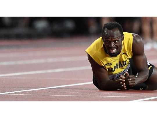 Enojado, Bolt cruzó a quienes afirmaron que su lesión fue una excusa