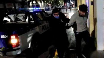 El ciclista se film&oacute; en un video que luego difundi&oacute; por WhatsApp.