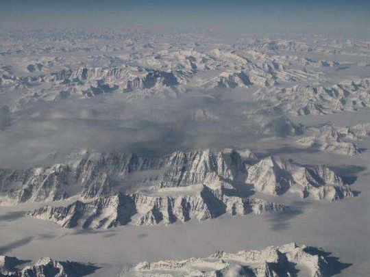 La estructura Archean Maniitsoq en Groenlandia se produjo por procesos geológicos normales.