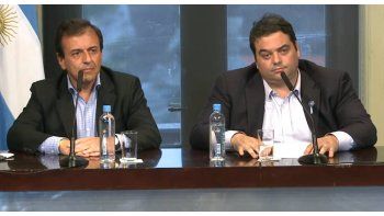 El vicejefe de Gabiente, Mario Quintana, junto al ministro de Trabajo, Jorge Triaca.