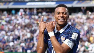 Los récords que alcanzó Mbappé con el doblete que marcó en su debut del Mundial 2026 Los récords que alcanzó Mbappé con el doblete que marcó en su debut del Mundial 2026