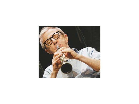 Woody Allen actuó en Madrid, Barcelona y Bilbao, para inaugurar los festejos oficiales de España por el cuarto centenario de «Don Quijote».
