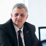 Horacio Marín confirmó que el 26 de noviembre se firma el FID de Argentina LNG, el proyecto que YPF desarrolla con la italiana Eni y XRG, de Emiratos Árabes. Con la primera expansión, la inversión total sube de u$s51.000 millones a u$s76.000 millones.