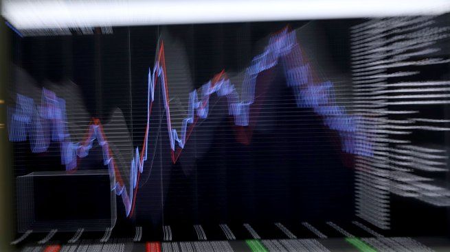 El S&P Merval cae y los activos locales se ponen a prueba ante el movimiento del dólar