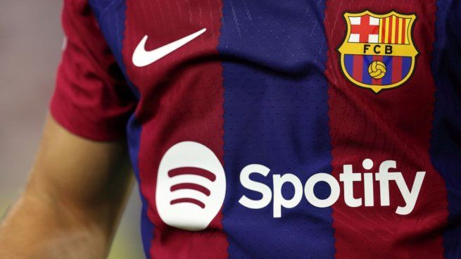 El FC Barcelona de España y Spotify ampliaron su acuerdo de patrocinio hasta 2030.