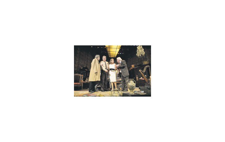 ámbito.com | Antonio Grimau, Arturo Puig, Selva Alemán y Pepe Soriano, el cuarteto protagónico de la nueva versión de «El precio» de Arthur Miller.