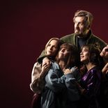 “Amanece de noche” está protagonizada por Mechi Bove, Sheila Saslavsky, Sonia Aleman, Julieta Presutto y Rolo Sosiuk. “Amanece de noche” está protagonizada por Mechi Bove, Sheila Saslavsky, Sonia Aleman, Julieta Presutto y Rolo Sosiuk.