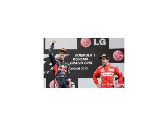 Sebastian Vettel bailó al ritmo del Gangnam Style.