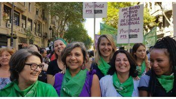 Por qué el violeta y el verde se transformaron en los colores de la lucha feminista