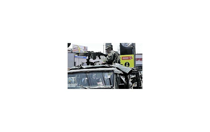 El Gobierno dispuso que el Ejército participe en conjunto con la policía en operativos contra la delincuencia.