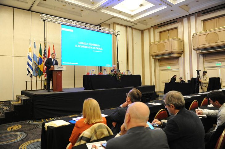 The president of Ancap, Alejandro Stipanicic, also participated in the networking event focused on logistics. The president of Ancap, Alejandro Stipanicic, also participated in the networking event focused on logistics.