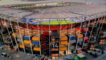 el estadio de qatar construido con 974 contenedores cimc: un hito en sustentabilidad