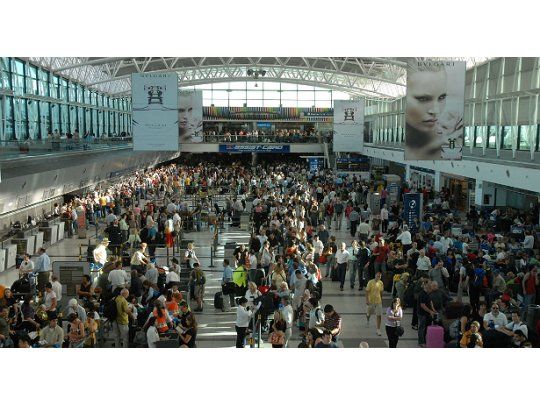Descendió 6,1% la actividad turística