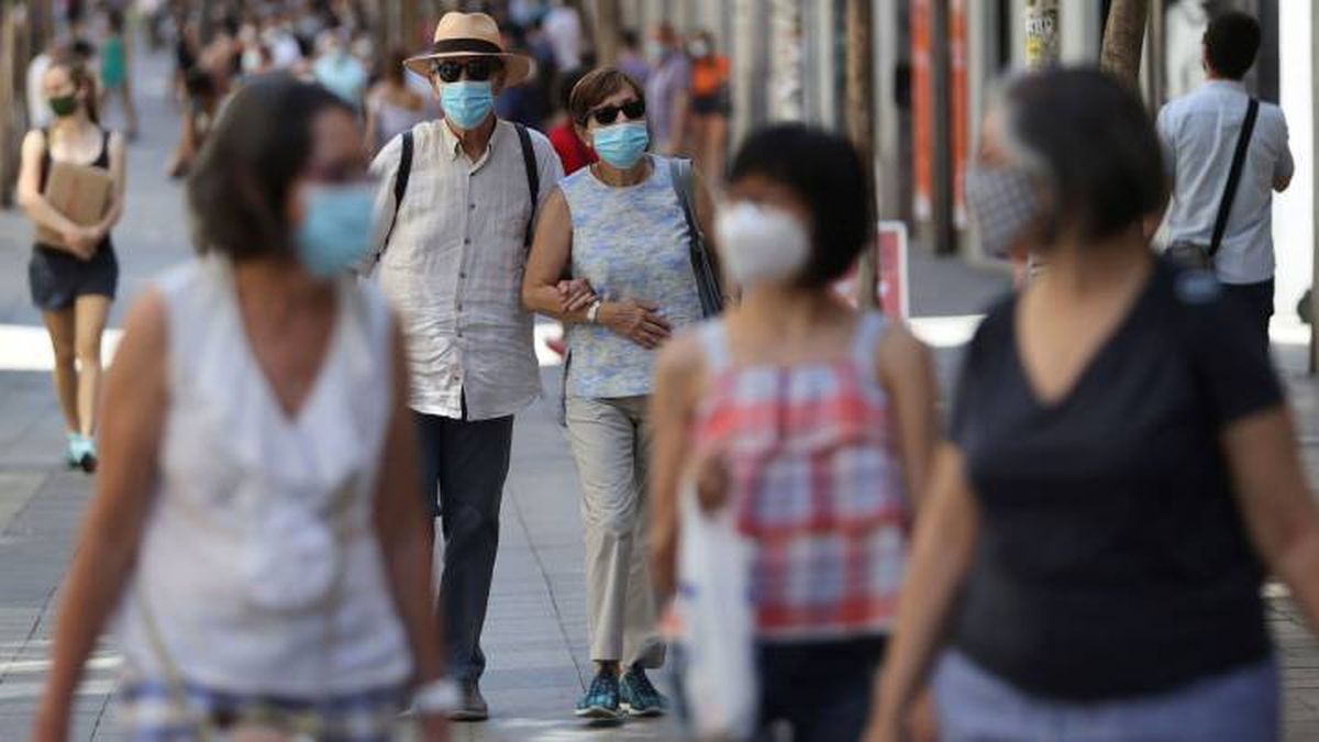 Spain is looking for seven tourists with Covid-19 who escaped from quarantine