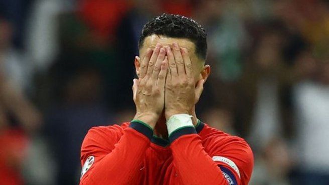 Cristiano Ronaldo erró un penal, pero Portugal logró clasificar a cuartos