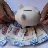 Si figuras en esta lista el SAT podría dar de baja tu tarjeta de crédito o cuenta bancaria. Si figuras en esta lista el SAT podría dar de baja tu tarjeta de crédito o cuenta bancaria.