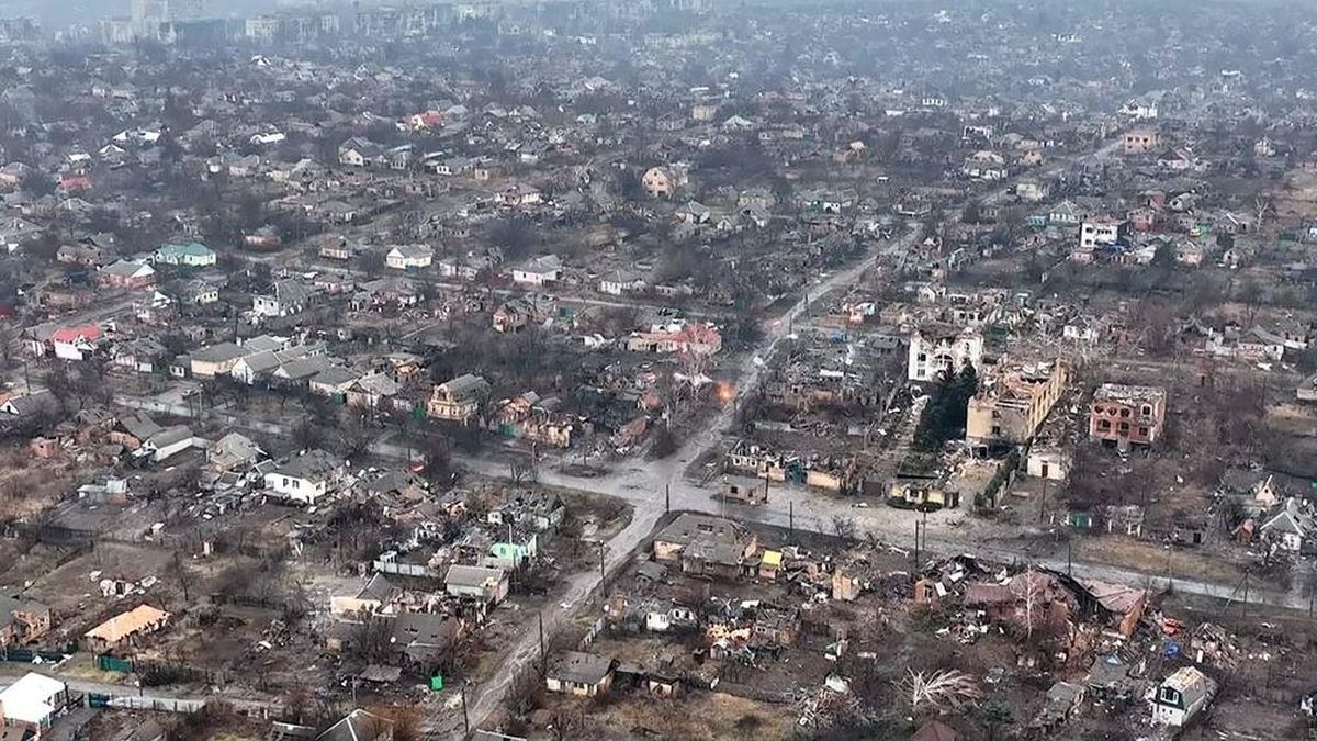 Guerra En Ucrania: Así Se Ve Desde El Aire La Destrucción De La Ciudad ...