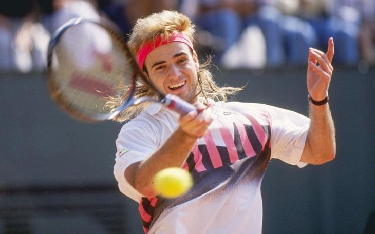 A pesar de ganar ocho Grand Slams, Agassi confesó que no encontraba satisfacción en su éxito. A pesar de ganar ocho Grand Slams, Agassi confesó que no encontraba satisfacción en su éxito.