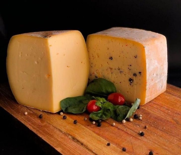 Quesos Santa María.