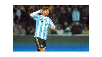 ámbito.com | Lionel Messi hizo el pase gol a Di María y convirtió, de penal, el segundo.