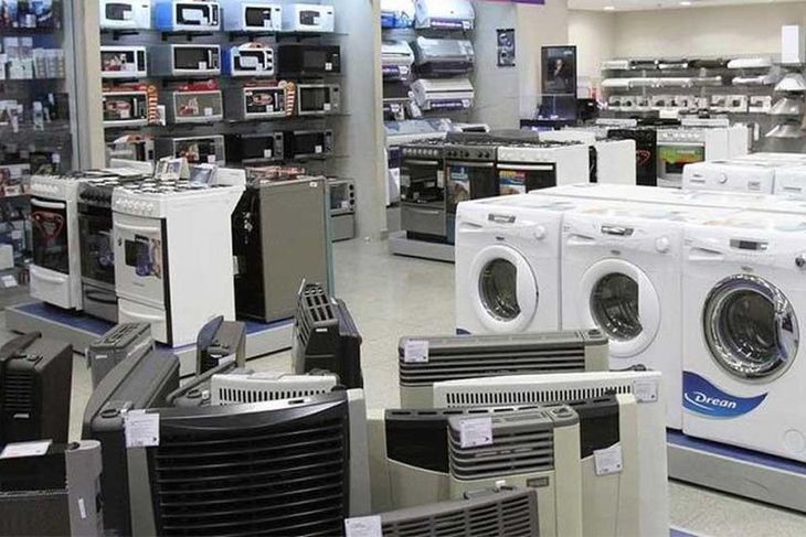 La caída de ventas de los electrodomésticos es un proceso que comenzó a mitad de 2023, según el informe de Nielsen. La caída de ventas de los electrodomésticos es un proceso que comenzó a mitad de 2023, según el informe de Nielsen.