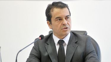 Pablo Díaz Lacava podrá regresar a su cargo tras el rechazo del pedido de destitución.