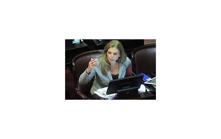 Laura Montero.