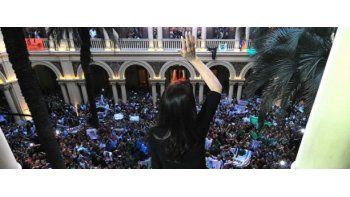 Militantes coparon los patios internos de la Rosada