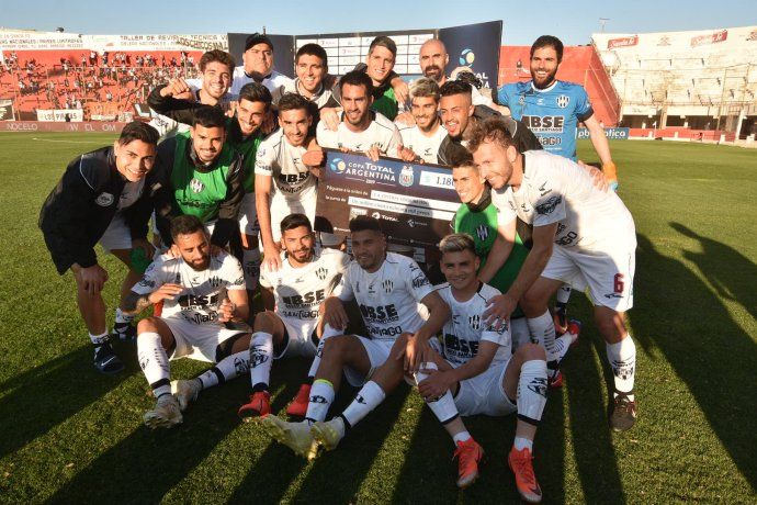 Central Córdoba de Santiago del Estero golpeó primero y ...