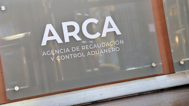 El gobierno comenzó el año con una baja dela recaudación de impuestos.