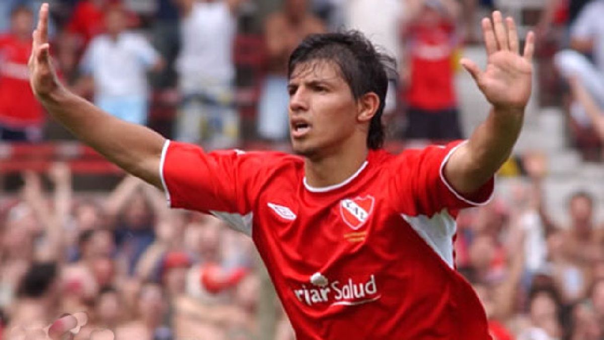 Independiente hizo una oferta al Kun Agüero