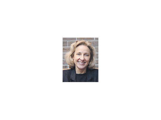 Helen Fisher:«Si hayobstáculos,una pasiónamorosapuede durartoda la vida.Pero losestudios deamantes quecomparten lavida diariademuestranque el amorromántico nodura más queentre 18meses y tresaños».