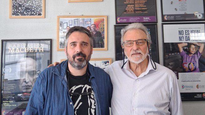 Manuel Santos Iñurrieta y Juan Carlos Junio, actual director y ex director del Centro Cultural de la Cooperación.&nbsp;