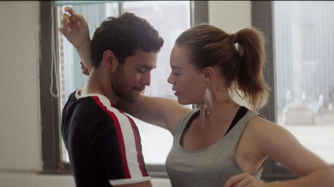 Netflix: A woman learns to be herself thanks to hip hop and a street dancer