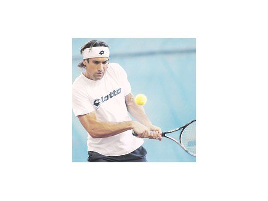 David Ferrer llegó de Londres, donde participó del Masters, y ayer por la tarde entrenó con el equipo español.