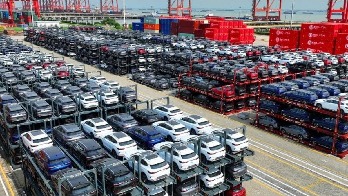 Donald Trump’s tariff policy hits Japanese automotive and causes a sharp drop in exports