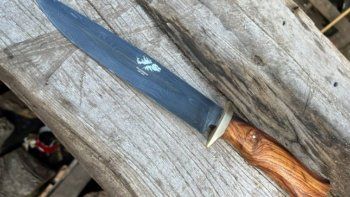 subastaran cuchillo conmemorativo para los 40 anos de la guerra de malvinas 