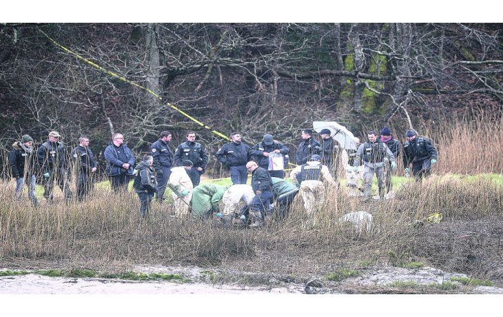 Las vÍctimas. Los padres y los dos hijos, todos ellos asesinados. Ahora buscan los restos en un descampado donde fueron ocultados.
