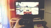 Millones de usuarios buscan una solución práctica e innovadora que mejore la experiencia gamer móvil sin sacrificar portabilidad ni diseño.