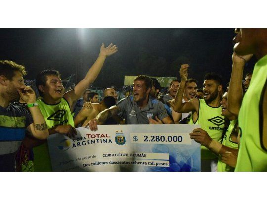 Atlético atraviesa un 2017 inolvidable y con la final de la Copa Argentina vive otro momento histórico (Foto: @ATOficial).
