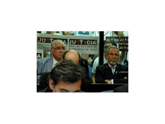 Marutian junto a su defendido.